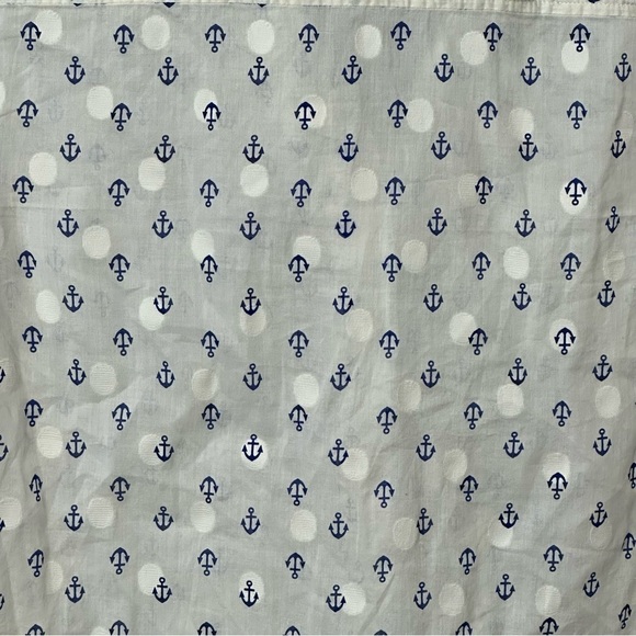 Jcrew Anchor Dot Popover Shirt atop White Blue Nautical Summer Boat Beach Vacay - Picture 4 of 6